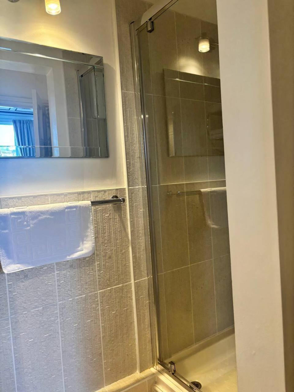 Glan Heulog Hotel Conwy Eksteriør billede