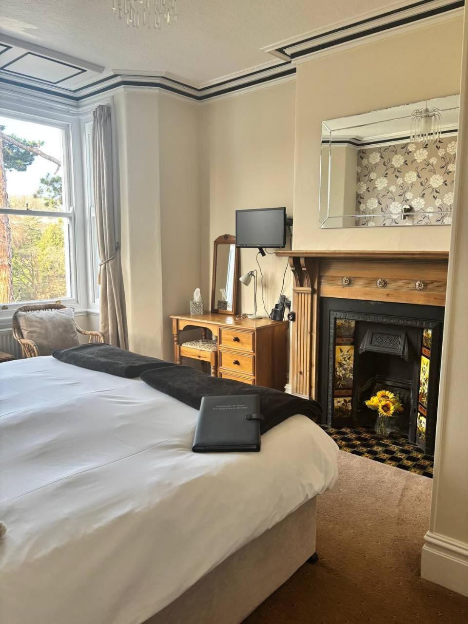 Glan Heulog Hotel Conwy Eksteriør billede