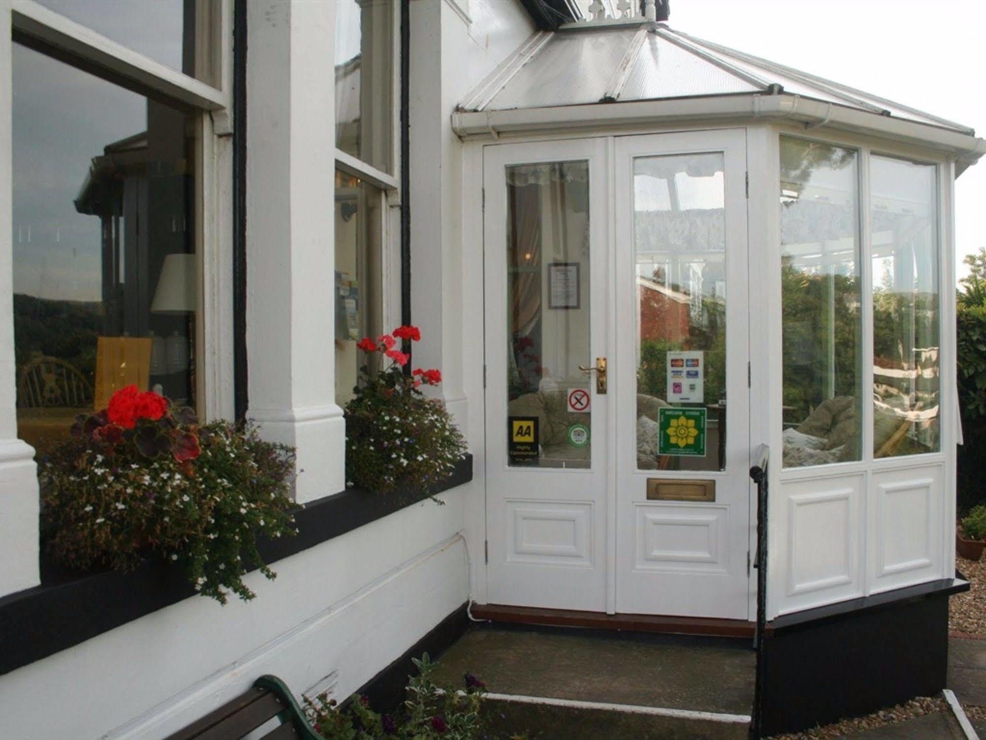 Glan Heulog Hotel Conwy Eksteriør billede